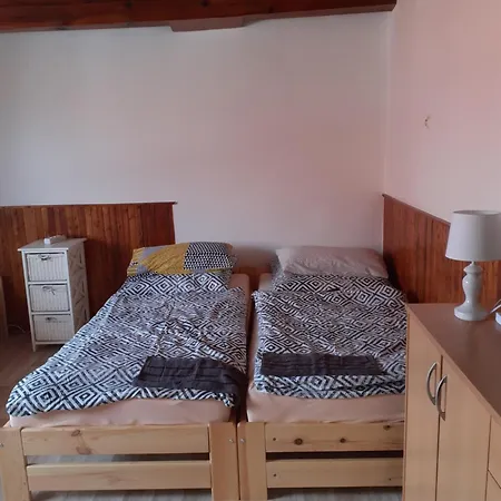 Vinny Sklep Nechory,u Klarky Prázdninový dům